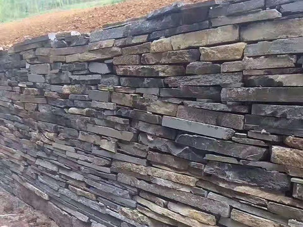 條石